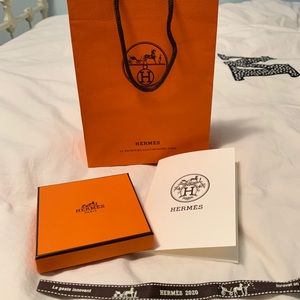 Hermès Box